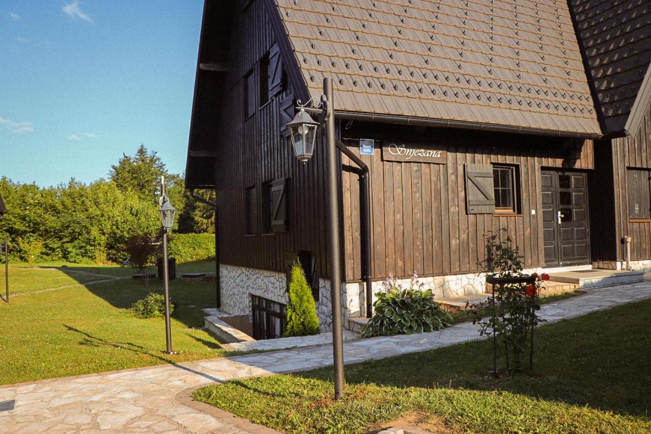 Hotel Plitvice Luxury Etno Garden Plitvická jezera Exteriér fotografie